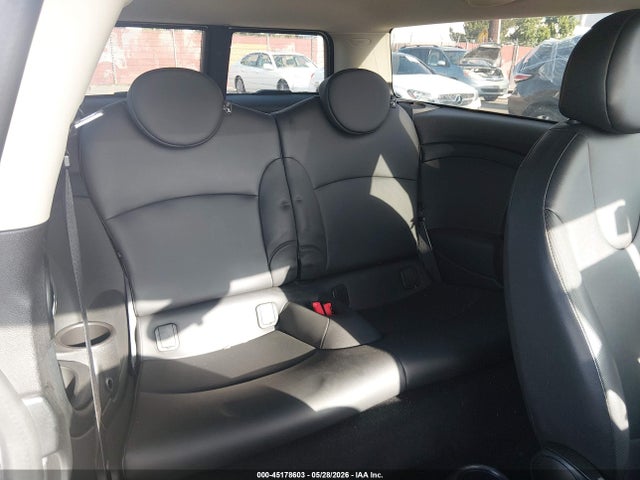 MINI Cooper Clubman