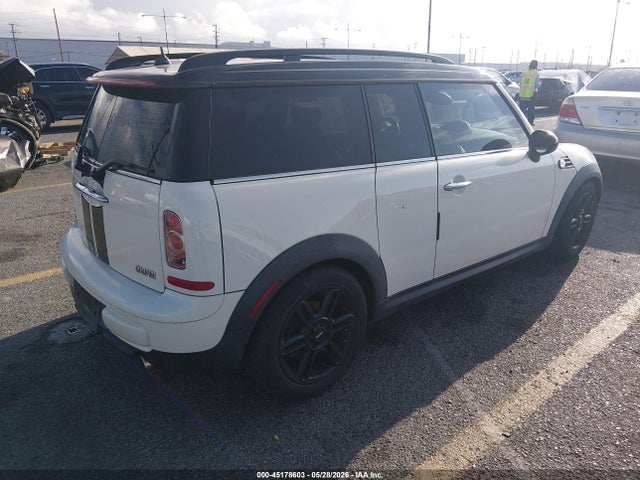 MINI Cooper Clubman