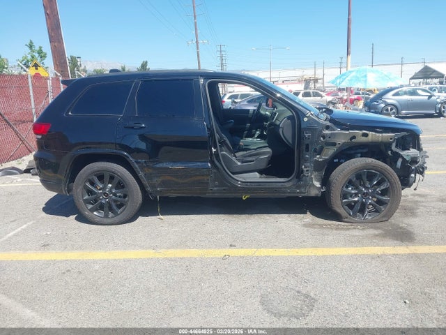 Jeep Grand Cherokee Altitude 4x2
