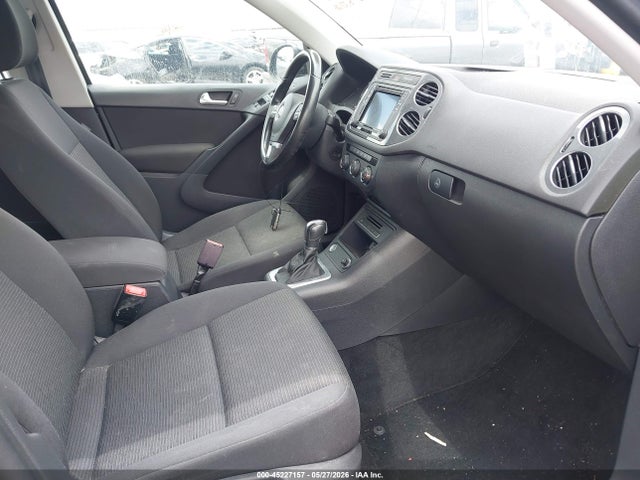 Volkswagen Tiguan 2.0t