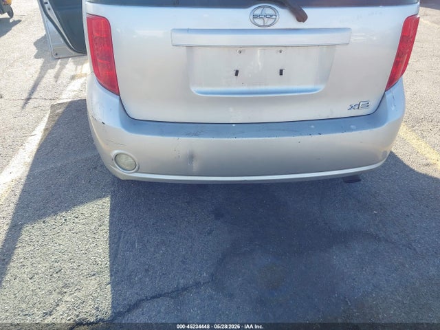Scion xB