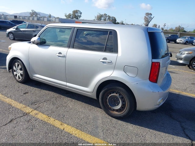 Scion xB