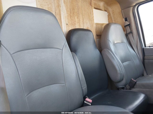 Ford E-450