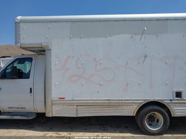Ford E-450