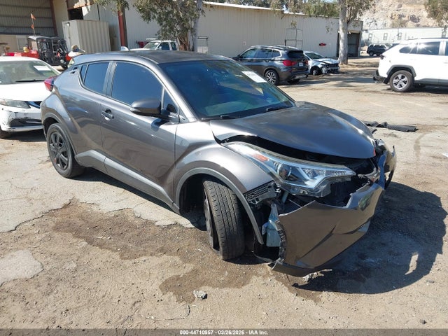 Salvage Toyota C-HR Image