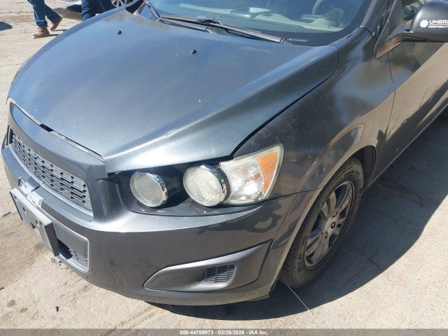 Chevrolet Sonic Lt Auto