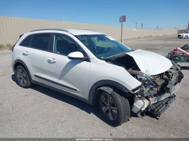 Salvage Kia Niro Image