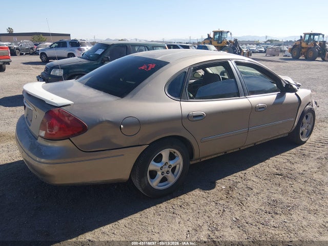 Ford Taurus Se