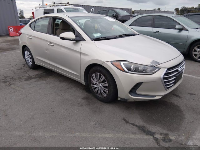 Salvage Hyundai ELANTRA Image