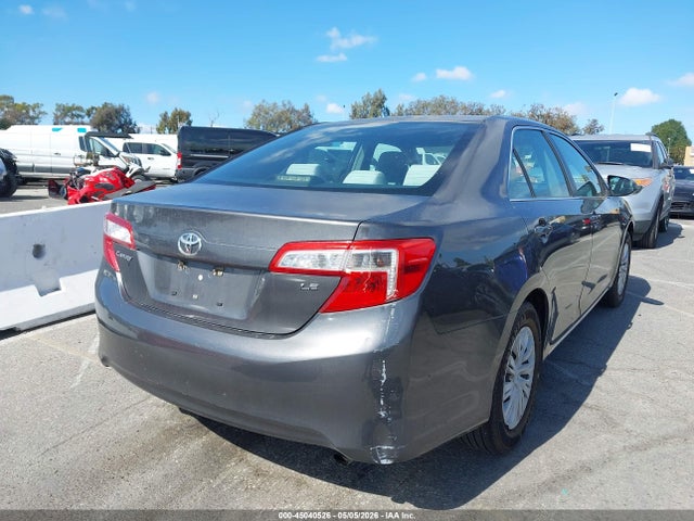 Toyota Camry Le