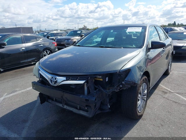 Toyota Camry Le