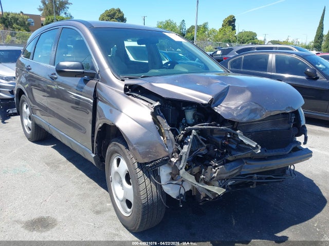 Salvage Honda CR-V Image