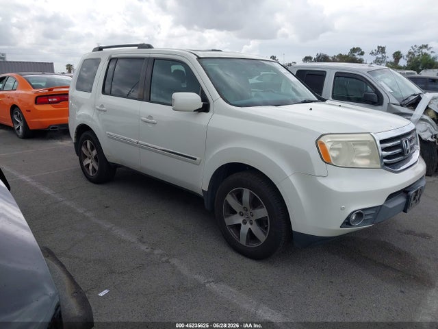 Salvage Honda Pilot Image