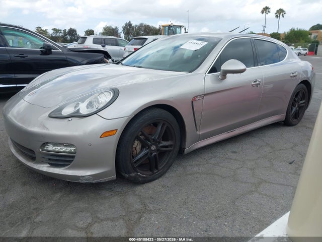 Porsche Panamera S