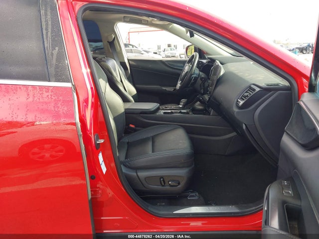 Lexus NX Premium