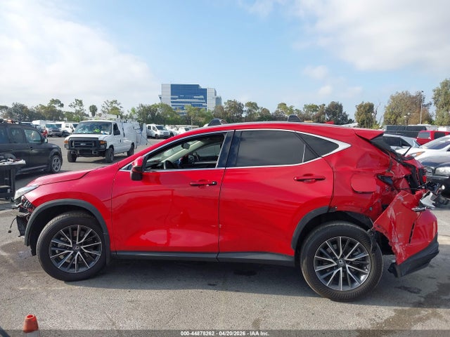 Lexus NX Premium