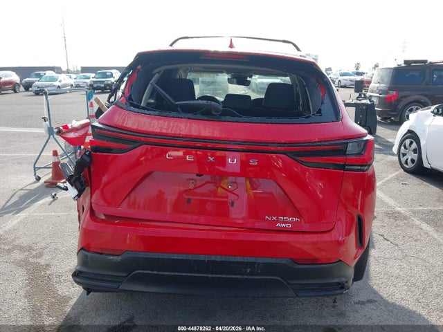 Lexus NX Premium