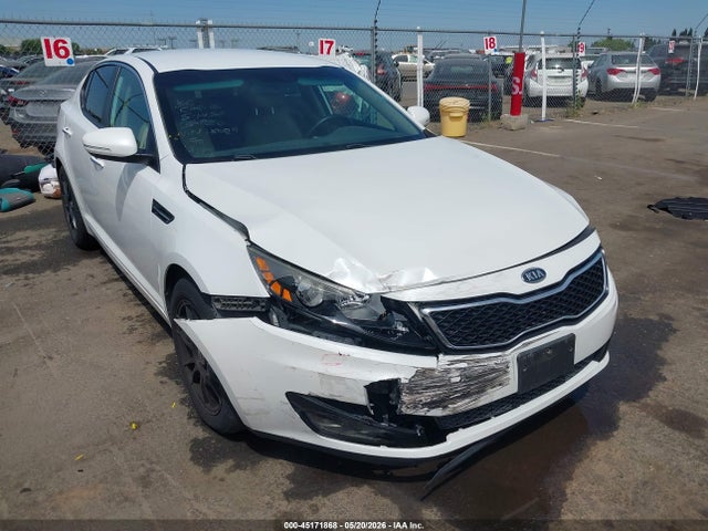 Salvage Kia Optima Image
