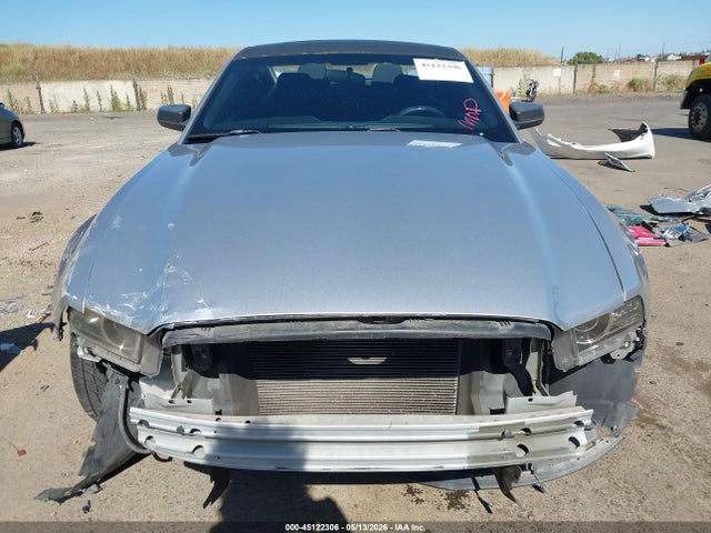 Ford Mustang V6