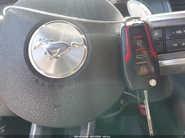 Ford Mustang V6