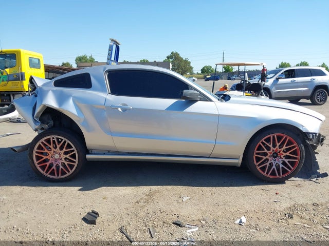 Ford Mustang V6
