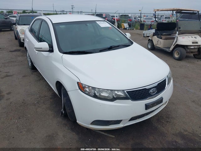 Salvage Kia Forte Image