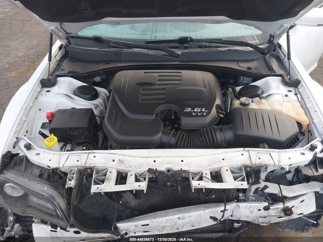 Chrysler 300 S