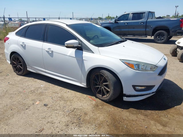Salvage Ford Focus Image
