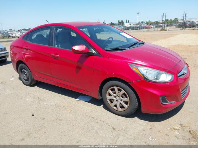 Salvage Hyundai ACCENT Image