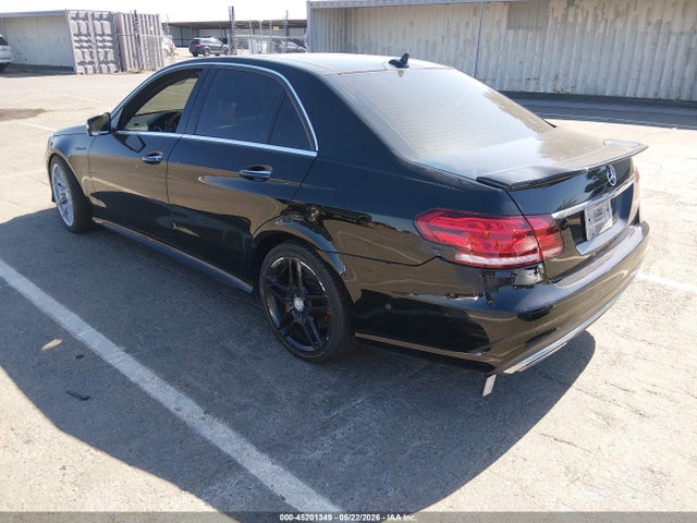 Mercedes-Benz E-Class 4matic