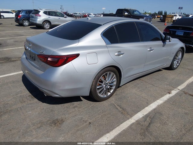 INFINITI Q50 3.0t Luxe