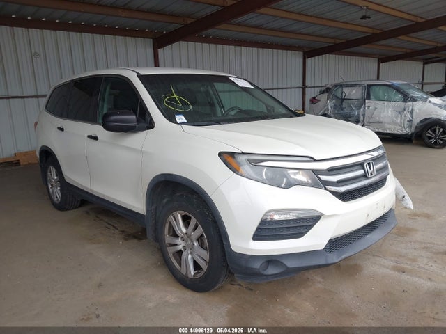 Salvage Honda Pilot Image