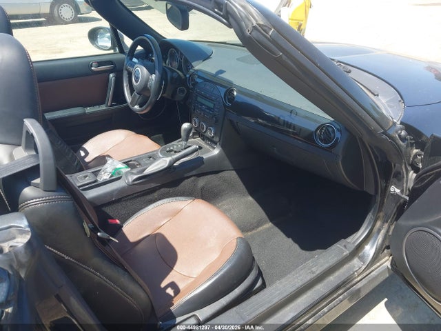 Mazda MX-5 Miata Grand Touring