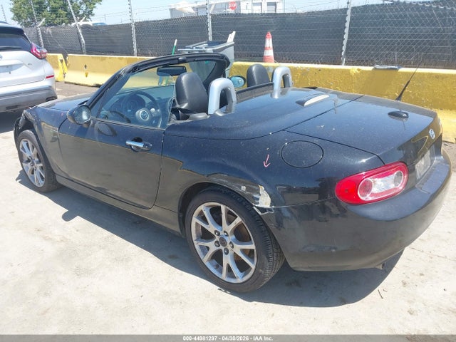 Mazda MX-5 Miata Grand Touring