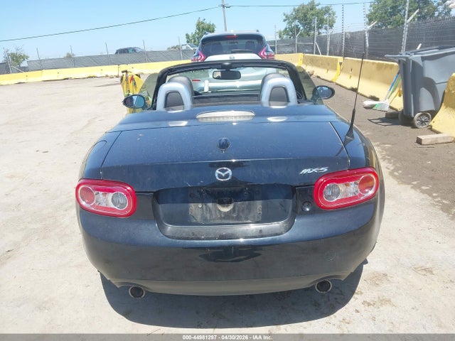 Mazda MX-5 Miata Grand Touring