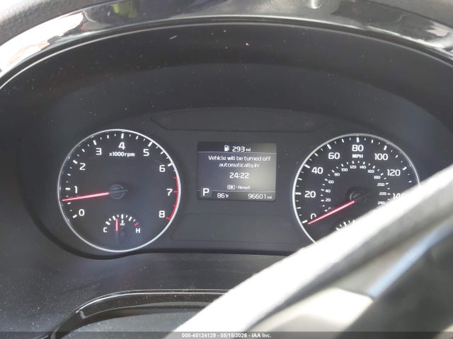 Kia Seltos S