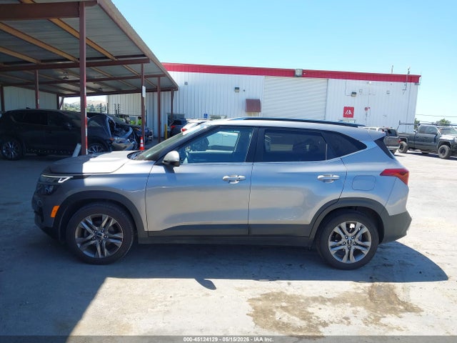 Kia Seltos S