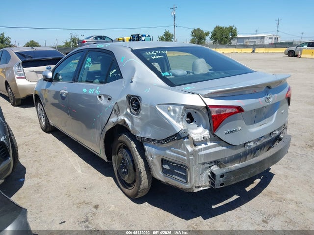 Toyota Corolla Le