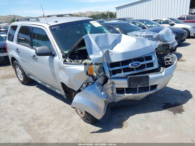 Salvage Ford Escape Image