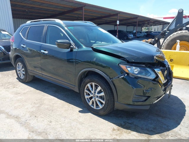 Salvage Nissan Rogue Image
