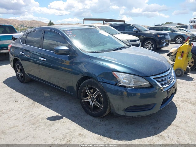 Salvage Nissan Sentra Image