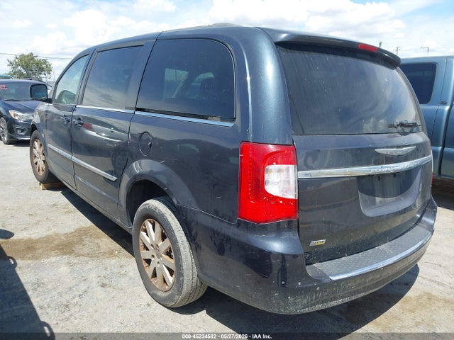 Chrysler Town & Country Touring
