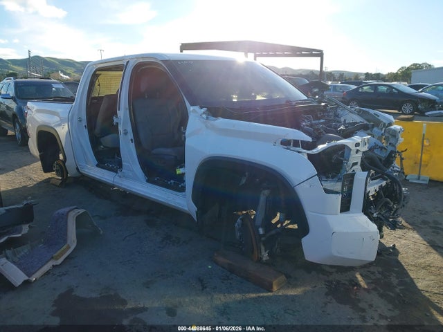 Salvage Toyota Tundra Image