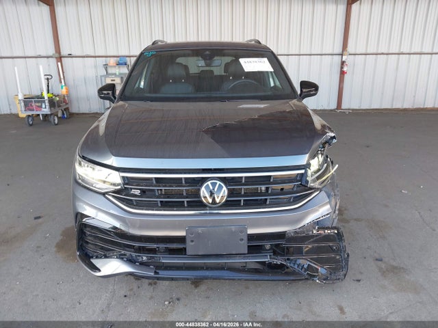 Volkswagen Tiguan 2.0t Se R-line Black