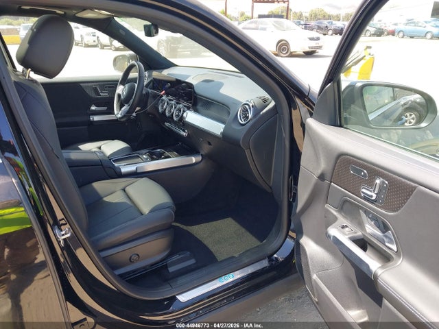 Mercedes-Benz EQB 4matic