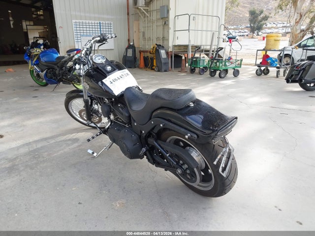 Harley-Davidson Fxstb