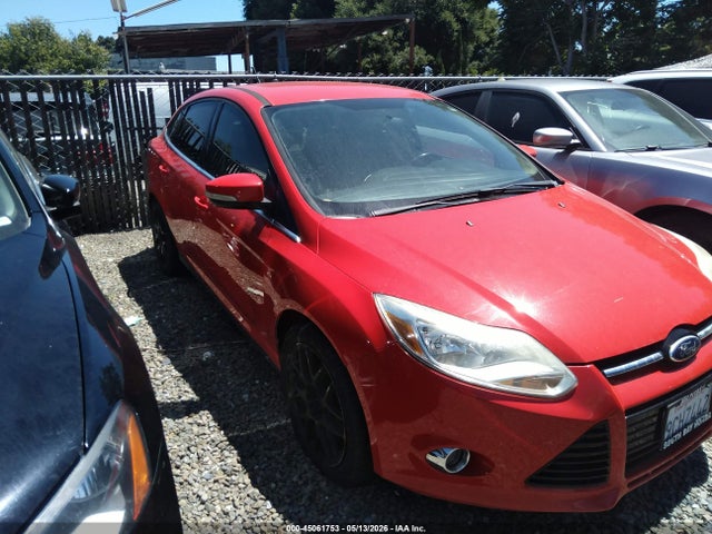 Salvage Ford Focus Image