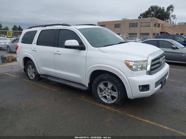 Salvage Toyota Sequoia Image