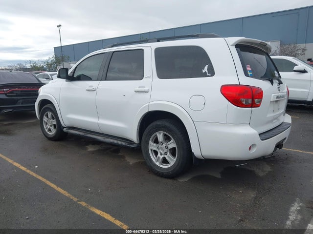 Toyota Sequoia Sr5 5.7l V8