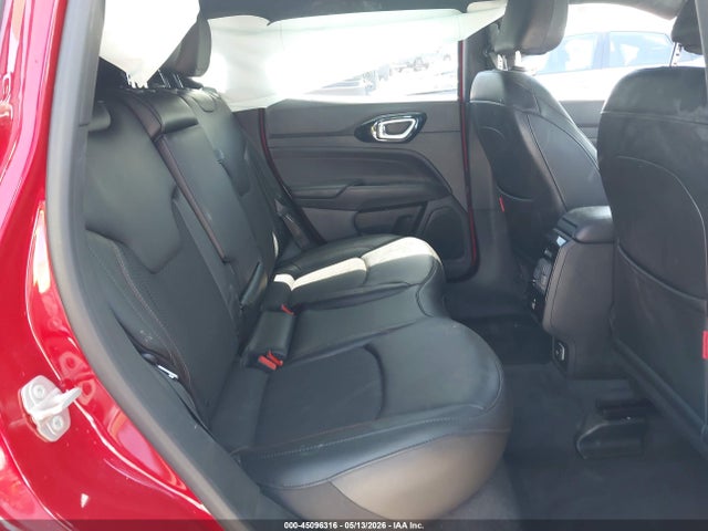 Jeep Compass Trailhawk 4x4